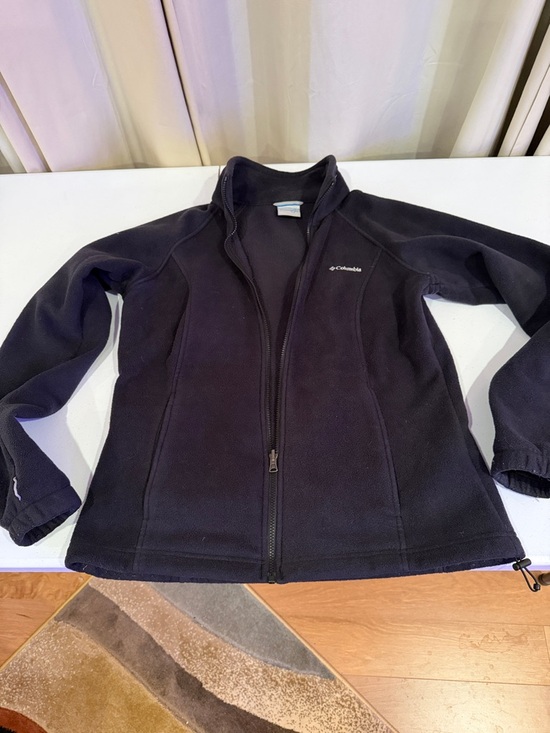 Columbia Jackets & Blazers - Columbia Women's Black Full-Zip Fleece Jacket